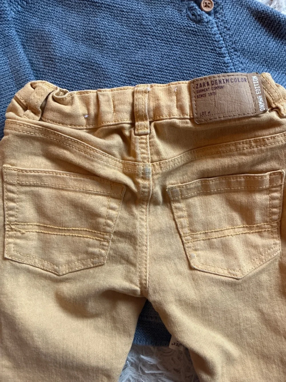 Zara Boys Sweater and Pants Size 12-18 Months